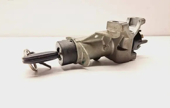 Audi A4 S4 B5 8D Ignition lock 4D0905851