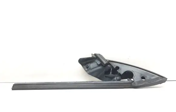 BMW 6 F12 F13 Rubber seal front coupe door 7217491
