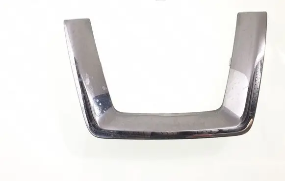 Nissan Qashqai Manufacturer badge logo/emblem 62382JD00A 4214 421462382JD00A