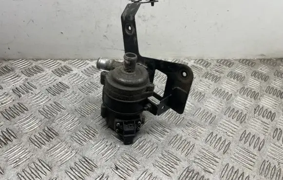 Audi A4 S4 B9 Electric auxiliary coolant/water pump