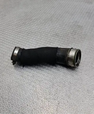 Intercooler hose/pipe