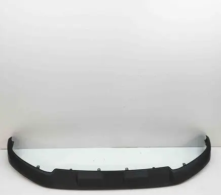 Front bumper lip