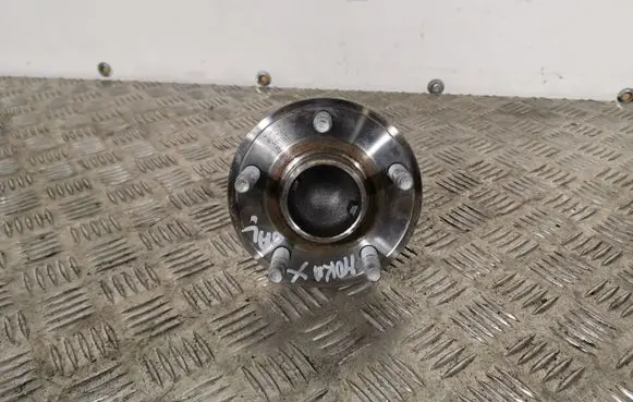 Opel Mokka X Rear wheel hub 6218B8 13593158