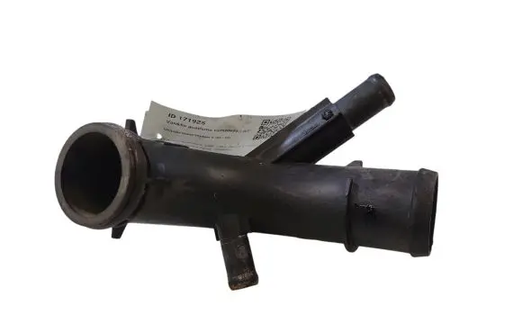 Chrysler Grand Voyager V Engine coolant pipe/hose