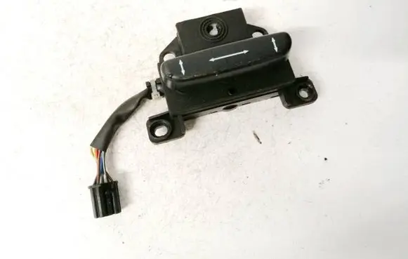 Skoda Octavia Mk2 (1Z) Seat control switch 8961t70 896-1t70