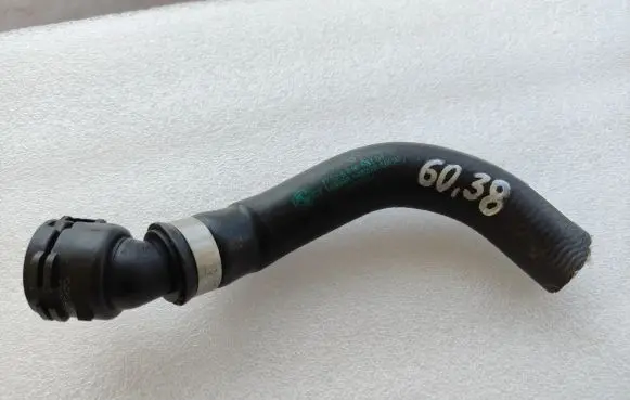 BMW 1 F20 F21 Engine coolant pipe/hose 8616531 17128616531