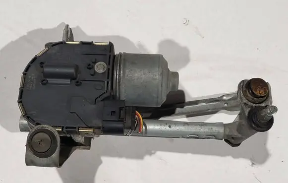 Seat Altea Wiper motor 5P0955119A 0390241758 0405041