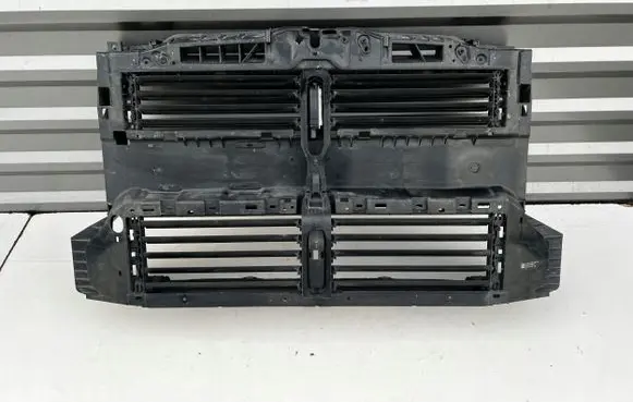 Ford Focus Front piece kit JX6BA16E146B