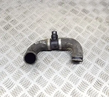 BMW X5 F15 Engine coolant pipe/hose 8645479