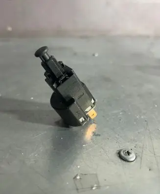 Opel Vectra B Brake pedal sensor switch 09175172 09175195 09132299