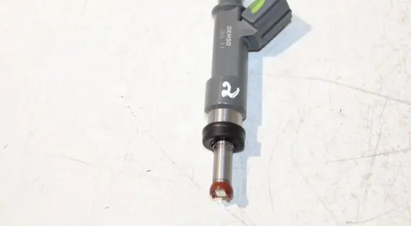 Toyota C-HR I Fuel injector 2325037080