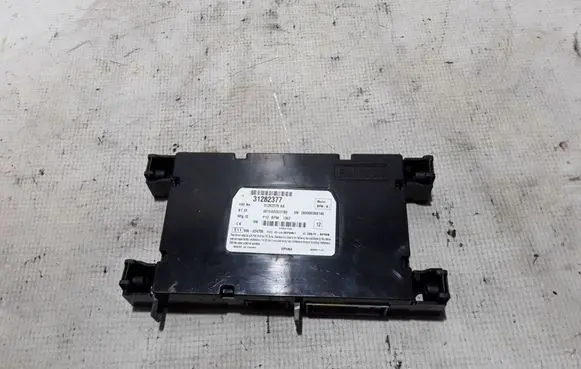 Volvo V50 Bluetooth control unit module 31282377