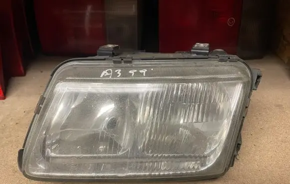 Audi A3 S3 8L Headlight/headlamp 001963033