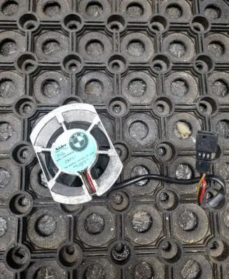 BMW 7 E65 E66 Seat fan/blower 7056235 D05S12BS1