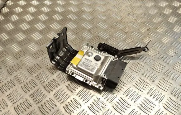 Hyundai ix20 Engine control unit/module 391992BJC5 391992B040 9001143231