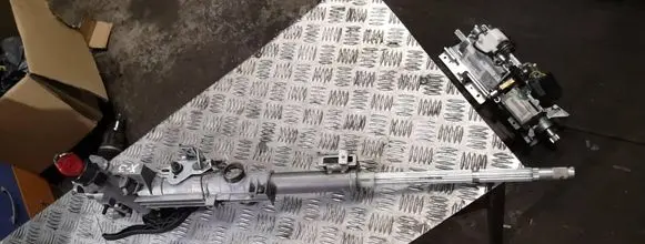 BMW X3 E83 Steering wheel axle 042119006