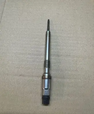 Volkswagen Golf Sportsvan Glow plug 03L905061G