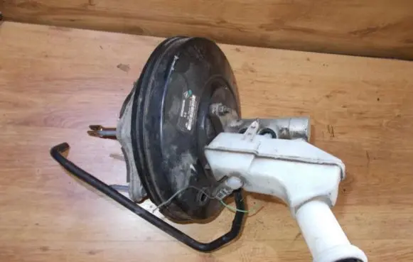 Renault Modus Master brake cylinder