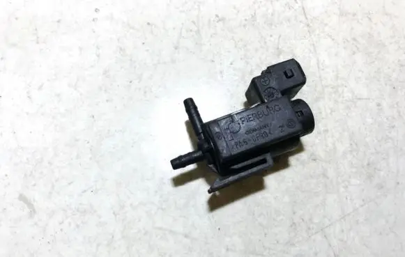 Volvo S60 Turbo solenoid valve 30611668 72224010