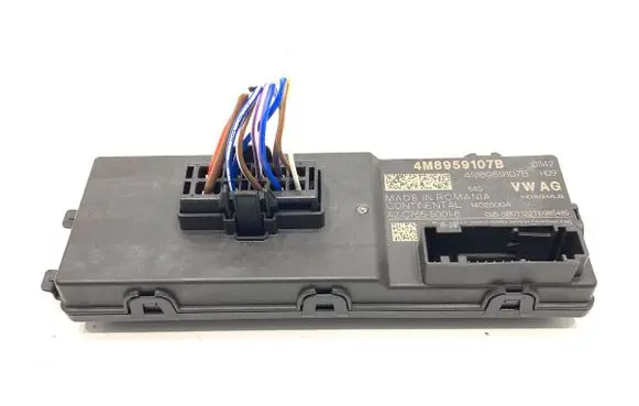Audi A4 S4 B9 Other control units/modules 4M8959107B