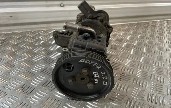 Peugeot Boxer Power steering pump 6c1q3a733aa