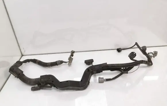 Mazda 6 Positive cable (battery)
