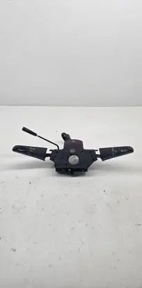 Wiper turn signal indicator stalk/switch