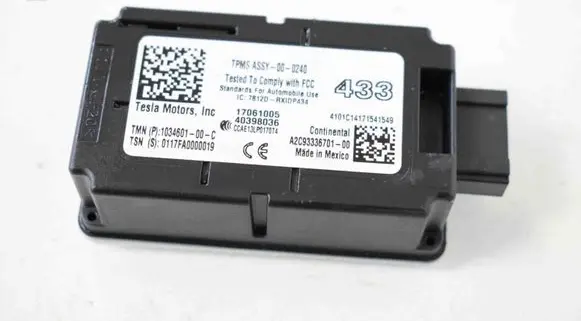 Tesla Model X Other devices 103460100