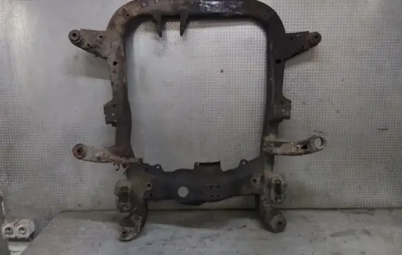 Opel Zafira B Front subframe