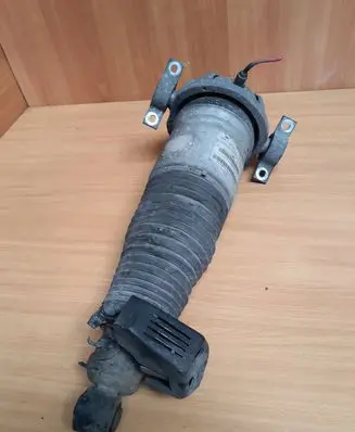 Volkswagen Touareg I Air suspension rear shock absorber 7L6512021AG