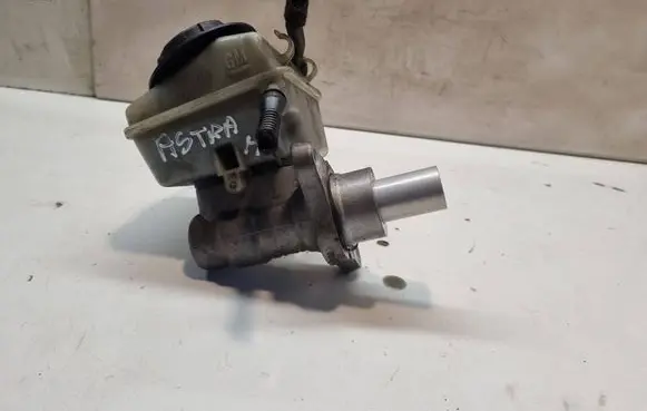 Opel Astra H Master brake cylinder 32067271B