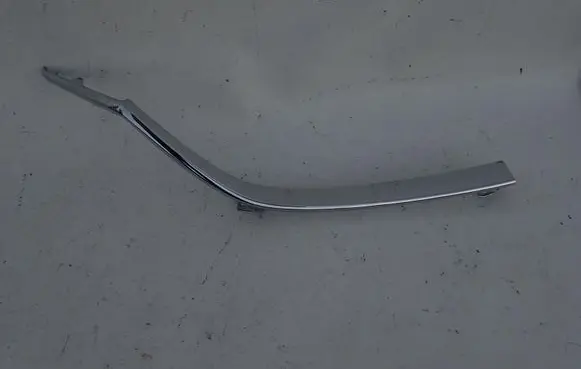 Mazda 6 Front bumper lower grill
