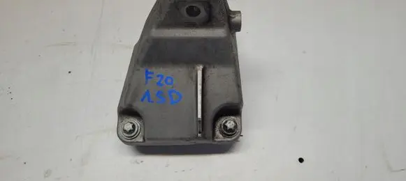 BMW 1 F20 F21 Engine mounting bracket 6869618