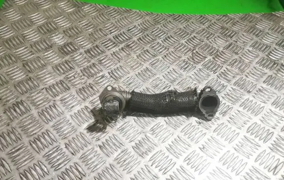 Ford Focus EGR valve line/pipe/hose 19351H01