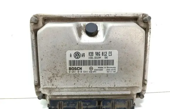 Volkswagen Golf IV Engine control unit/module 038906012ES