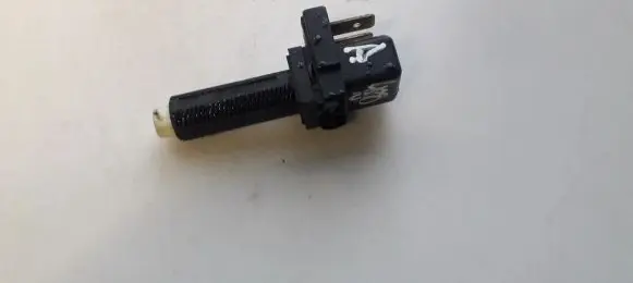 Ford Escort Brake pedal sensor switch 82bg13480aa 82bg-13480-aa