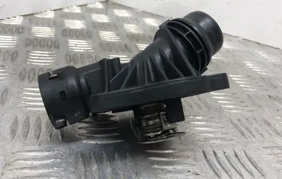 BMW 5 E60 E61 Engine coolant pipe/hose 863618G88 0530 0206
