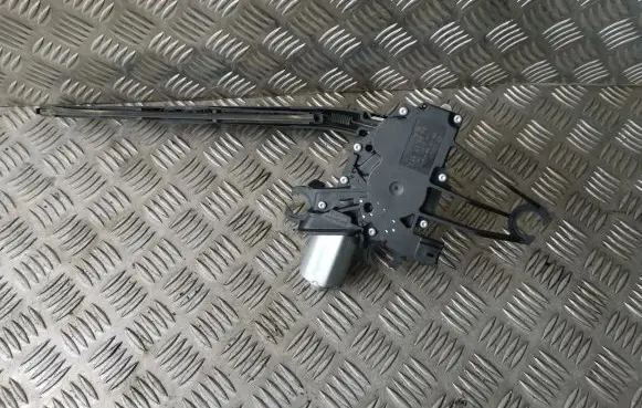 Citroen C4 I Rear window wiper motor 0390201807 9646803180