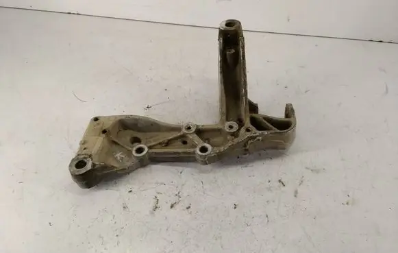 Seat Altea XL Front lower control arm/wishbone 1K0199295 15092003