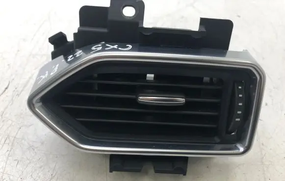 Mazda CX-5 II Dashboard side air vent grill/cover trim K12364730