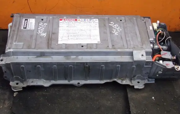 Toyota Prius (NHW20) Hybrid / electric car battery G928047100 1NZFXE
