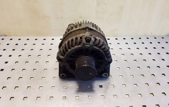 Nissan X-Trail T31 Generator/alternator 23100JG71A A3TJ2481