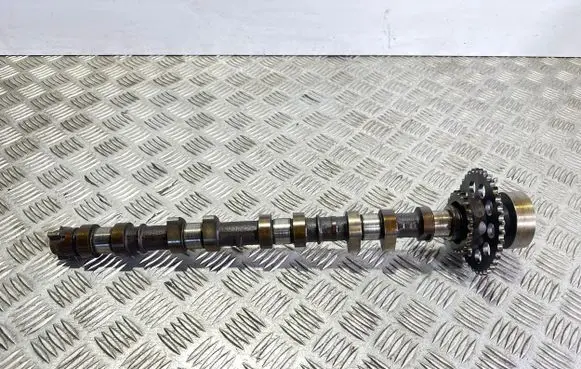 Jaguar XJ X308 Camshaft NNE2613DA