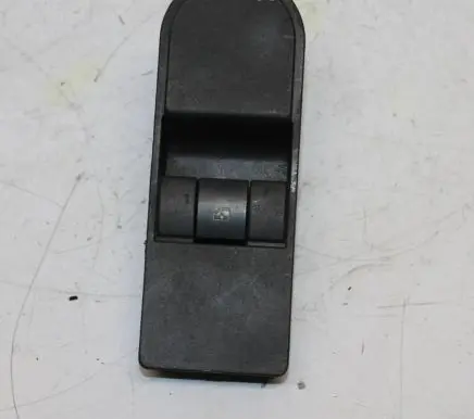 Opel Zafira B Electric window control switch 13228709 5011