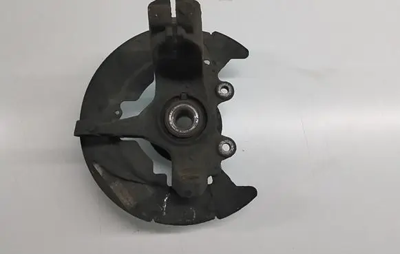 Volvo C30 Front wheel hub
