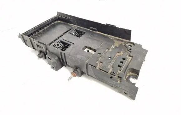 Ford Mondeo MK V Battery tray DG9310723A