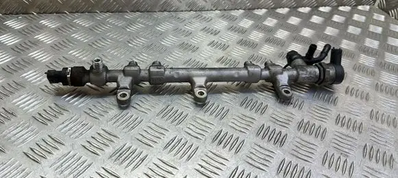 KIA Sorento Fuel main line pipe 314002F000