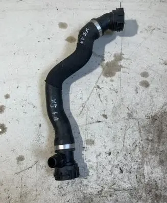 BMW X5 F15 Engine coolant pipe/hose 8514218