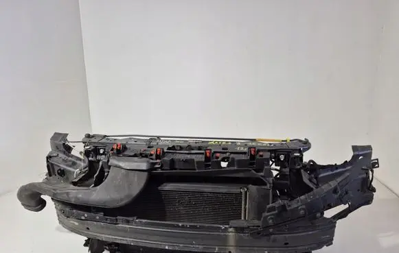 Opel Astra J Radiator support slam panel