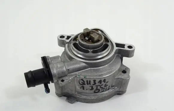 Nissan Qashqai Vacuum pump 146508066R